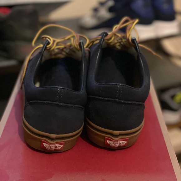 Vans Old Skool size 11 - Picture 3 of 4